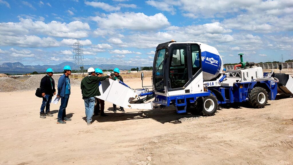 1.8-Cub Self-Loading Mixer In Philippines